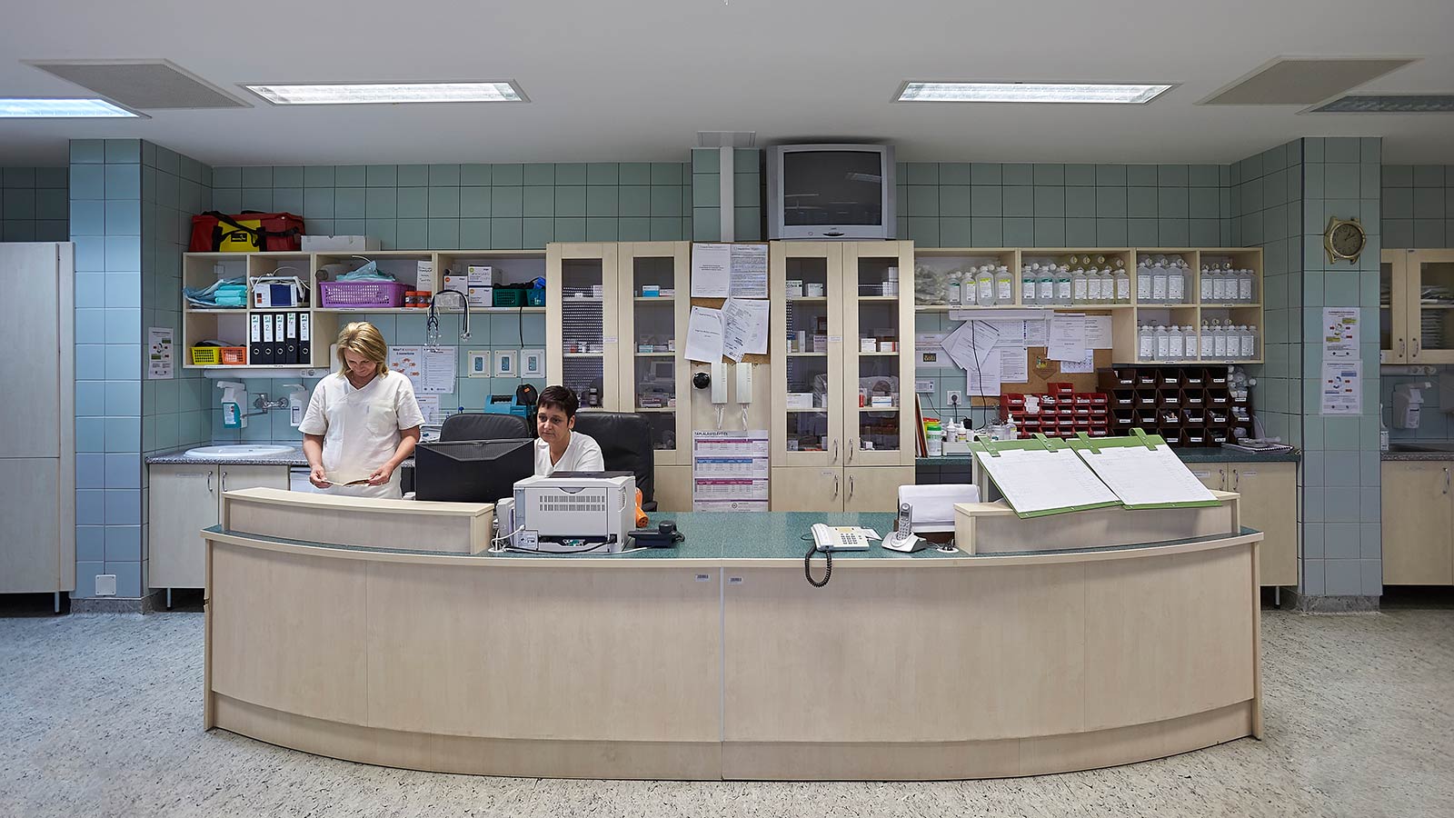 intenziv es aneszteziologia beteg pult